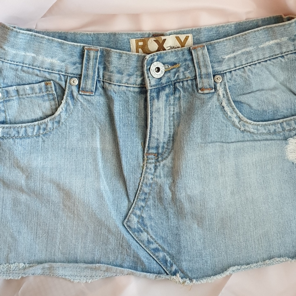 ROXY Distressed Denim Skirt - JUNIORS size 5